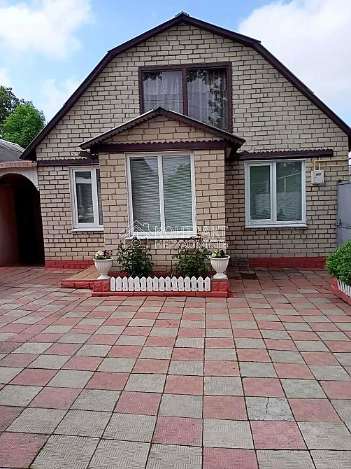 Продаж Будинок 3-кімнатний на вул. спортивна  - фото 1