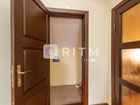 Продаж 2-поверховий   301.7 кв.м  на Тиха вулиця 18 Чернівці - фото 11