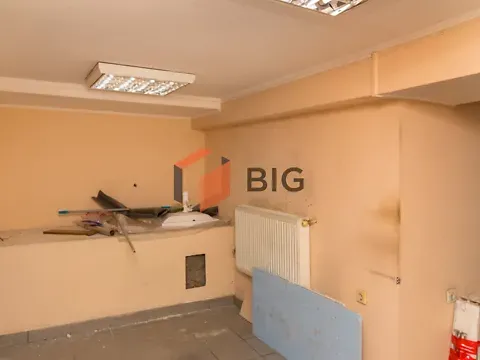 Здається    Чернівці Сергія Скальда (Комарова Володимира) вулиця 33 Чернівці - фото 10