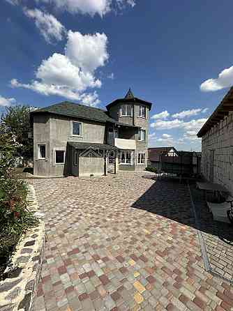 Продаж Будинок 7-кімнатний на вул. Вологодська Харків