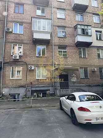 Продаж квартири в Соломянському районі Киев