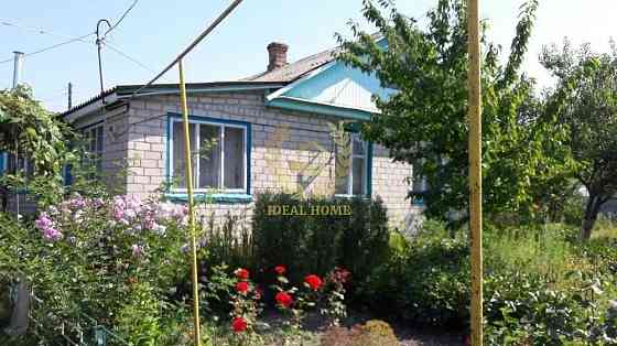 Продаж Будинок 4-кімнатний на Молодежная ул., 7 Русанов