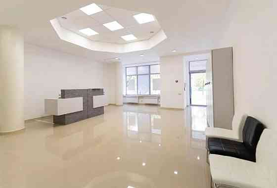 Оренда приміщення вільного призначення на вул. Володимира Великого поверх - 1/9 Львів