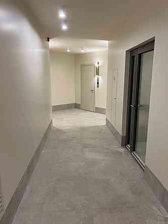 Продаж Квартира 1-кімнатна, 4/9 поверх на Драгоманова вул., д. 31А Kiev