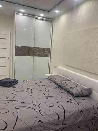 Оренда Квартира 2-кімнатна, 8/25 поверх на Драгоманова ул., 2 Киев