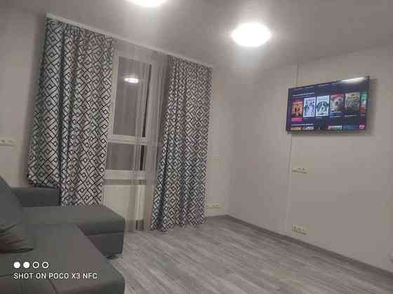 Оренда Квартира 1-кімнатна, 20/20 поверх на пр. Николая Бажана Київ