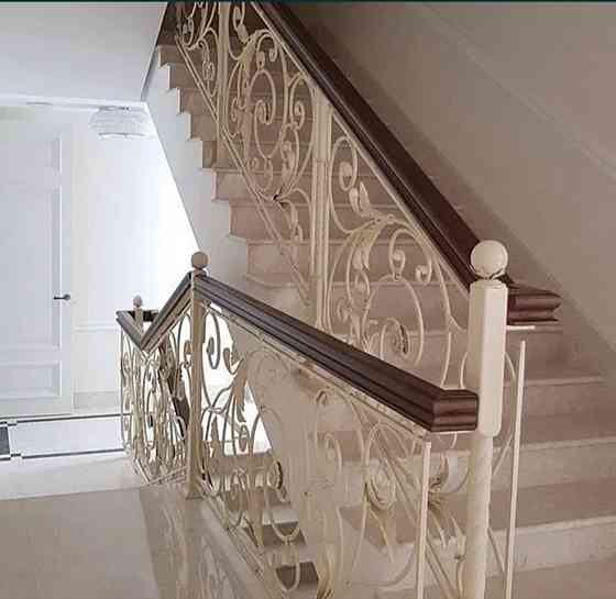 Продается шикарный дом на Французском Бульваре, с ремонтом! Панорамный вид на море, с бассейном! 11 соток. Odessa