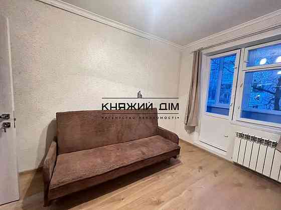 Оренда Квартира 2-кімнатна, 3/9 поверх на Васильковская ул. Киев