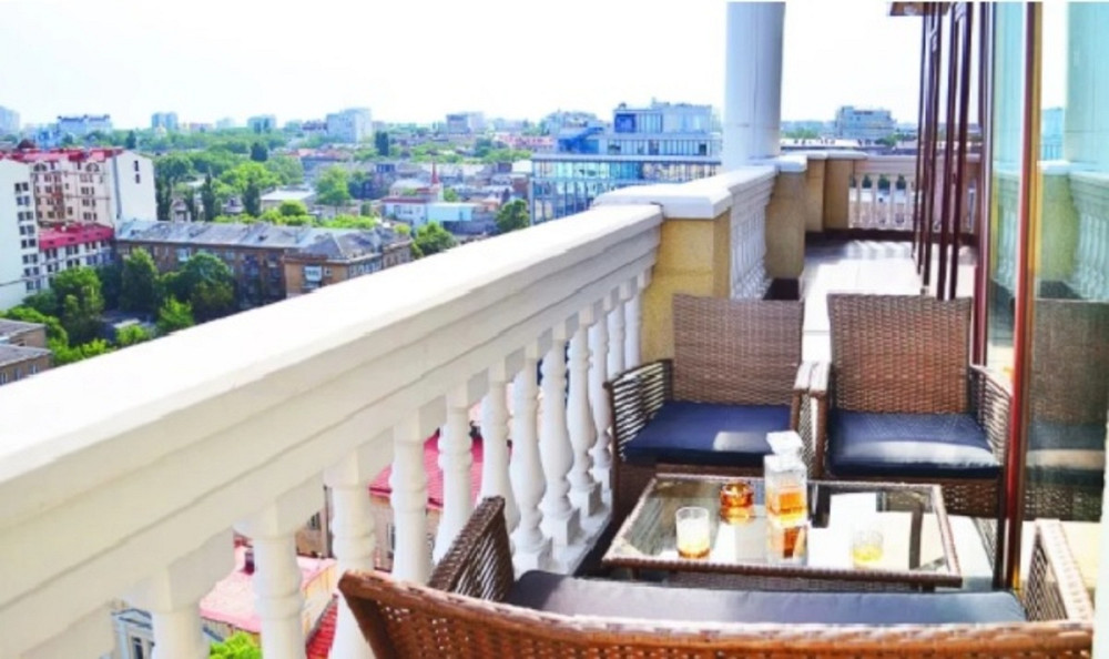 Оренда Квартира 3-кімнатна, 13/14 поверх на Греческая ул., 1а Одесса - изображение 2