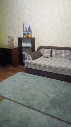 Оренда Квартира 2-кімнатна, 5/25 поверх на ул. Урловская, 38-а Київ