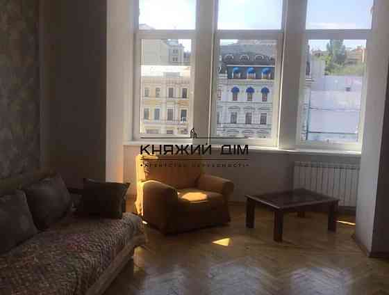 Продаж 2-х к. кв. біля метро Хрещатик, Печерський р-н. Код об'єкту: 21145071 Київ