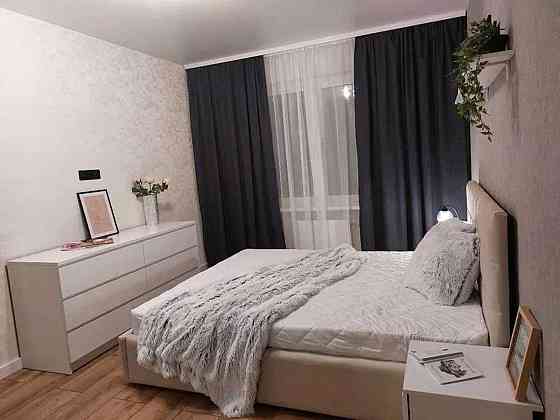 Оренда Квартира 2-кімнатна, 20/25 поверх на ул. Бориса Гмыри, 20 Kiev