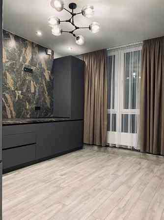 Продаж Квартира 1-кімнатна, 2/12 поверх на Академика Глушко проспект Одесса