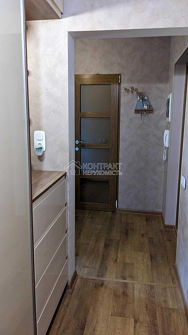 Продаж Квартира 3-кімнатна, 6/10 поверх на вул. Молодіжна Песочин - изображение 17