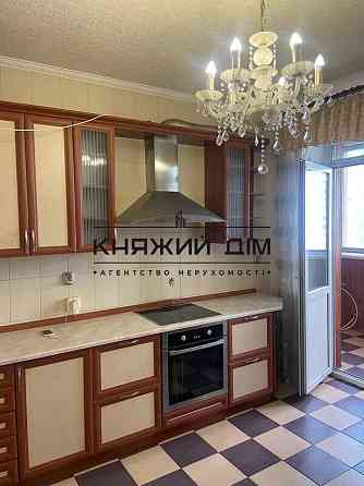 Продаж Квартира 4-кімнатна, 6/25 поверх на Драгоманова ул. Киев