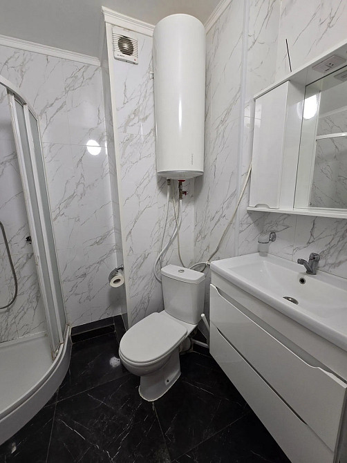 Оренда Квартира 1-кімнатна, 1/14 поверх на Ернста, 2 Киев - изображение 7