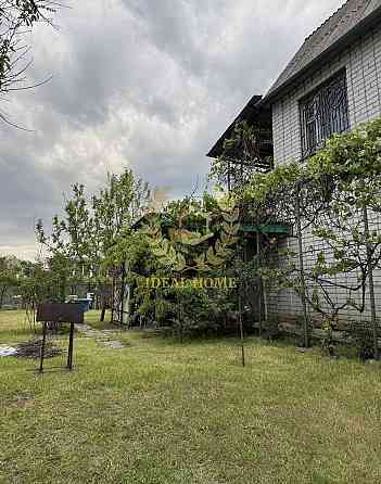 Продаж 3-поверхового дачного будинку в СТ Дніпровець в Процеві. Процев