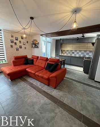 Продаж Квартира 3-кімнатна, 10/10 поверх на Тролейбусна Тернопіль