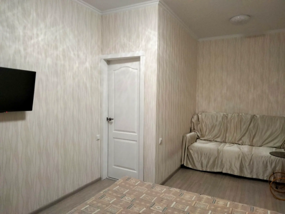 Оренда Квартира 1-кімнатна, 8/10 поверх на вул.Садова, 51в 