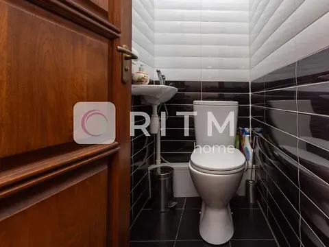 Аренда 3к Квартира 65 кв.м Героїв Майдану вулиця 59 Черновцы - изображение 2