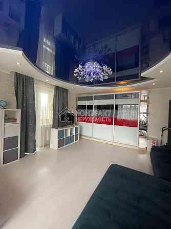 Продаж Квартира 2-кімнатна, 2/16 поверх на вул. Тракторобудівників Харьков