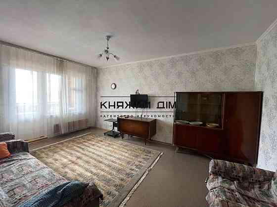 Оренда Квартира 2-кімнатна, 10/16 поверх на Ревуцкого ул. Kiev