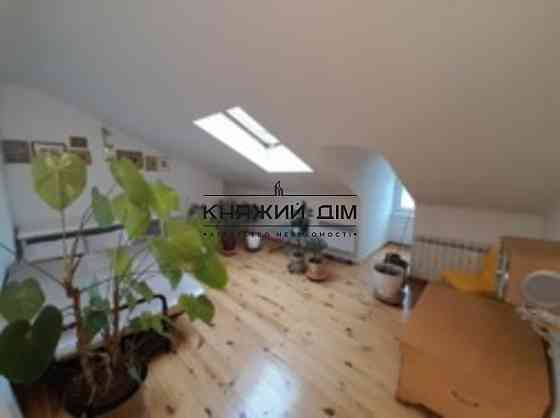 Продаж Квартира 5-кімнатна, 3/4 поверх на Саксаганского ул. Київ