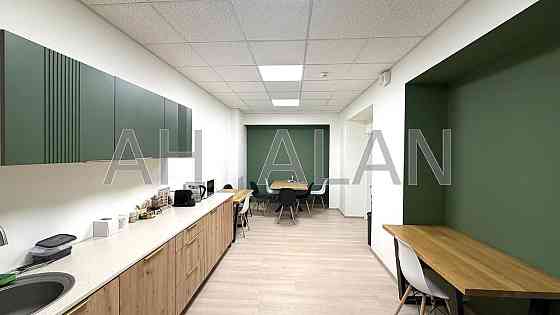 Оренда офісне приміщення на Воздвиженська вул., 45 приміщень - 3, поверх - 2/7 Київ