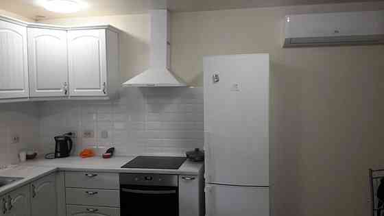 Оренда Квартира 1-кімнатна, 2/2 поверх на Коллекторная ул. Киев