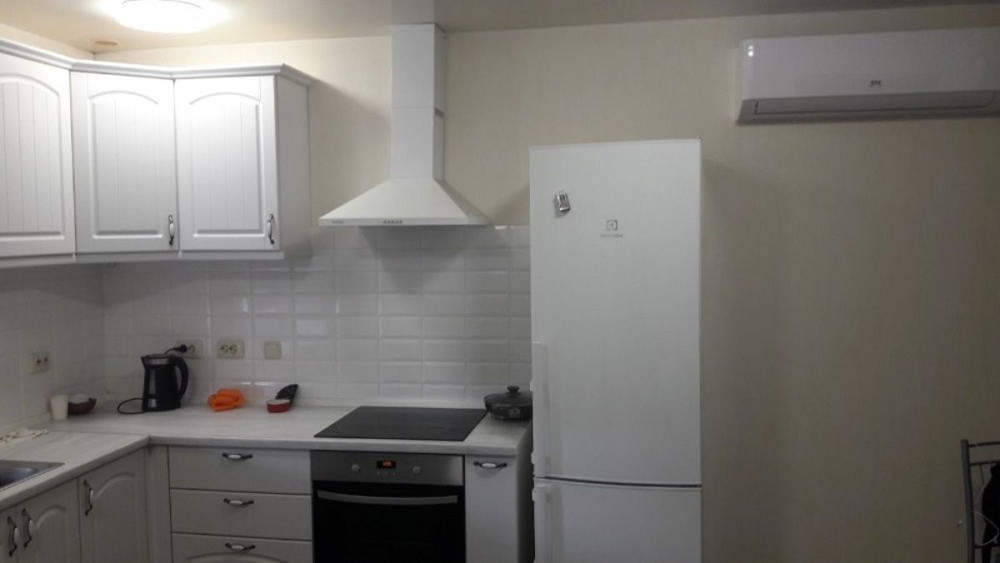 Оренда Квартира 1-кімнатна, 2/2 поверх на Коллекторная ул. Київ - фото 1