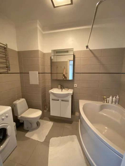 Оренда Квартира 1-кімнатна, 24/25 поверх на Бажана Николая просп., 8б Київ - фото 4