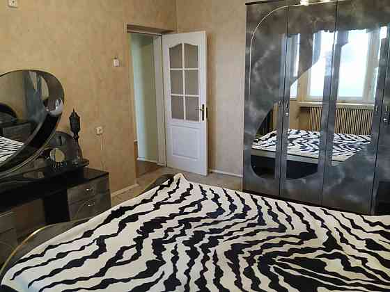 Оренда Квартира 1-кімнатна, 9/16 поверх на Дарницький бульвар, 3 Київ