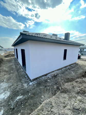 Продаж 1-поверховий Будинок з ділянкою 4.5 сот 113 кв.м 3 кімн. на Масив Тихий, 80 Рівне