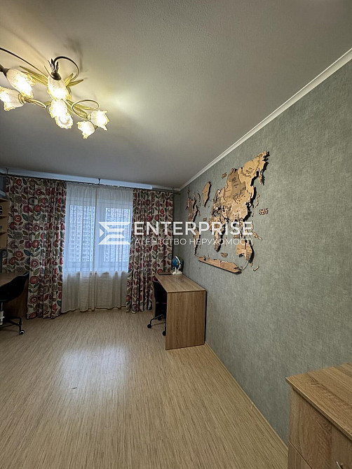 Продаж Квартира 3-кімнатна, 15/22 поверх на вул. Милославская Kiev - photo 1