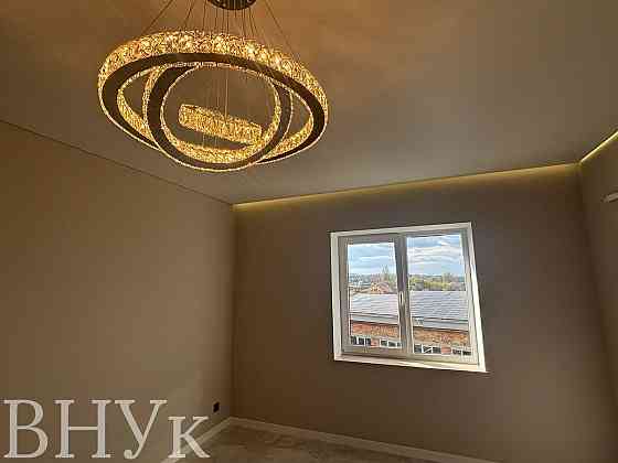 Продаж Квартира 3-кімнатна, 3/4 поверх на Спортивна Чернівці