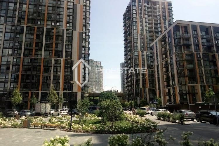 Продаж Квартира 3-кімнатна, 11/24 поверх на вул. Предславинська Київ - фото 1