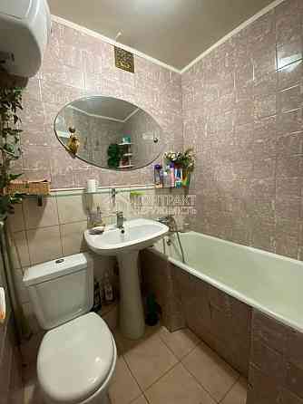 Продаж Квартира 2-кімнатна, 4/9 поверх на вул. Науки Харків