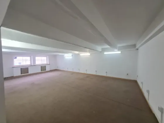 Здається Приміщення вільного призначення площа 150 кв.м 2-й поверх Київ Вікентія Хвойкі 18/14 Київ