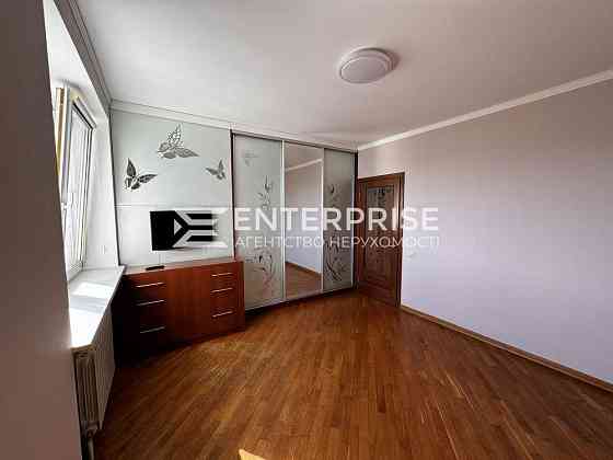 Продаж Квартира 3-кімнатна, 15/17 поверх Київ