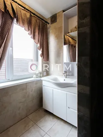 Продаж 2-поверховий   152 кв.м 5 кімн. на Садова вулиця 25  - фото 12