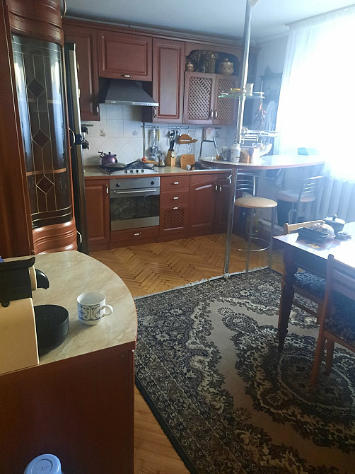 Продаж 3-поверховий  з ділянкою 14 сот 370 кв.м    - фото 10