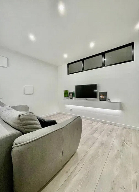 Продаж Квартира 2-кімнатна, 10/12 поверх на Владимирская ул., 1 Дніпро - фото 7