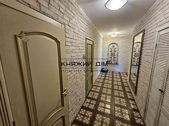 Продаж 4-х к.кв. по вул. Є.Чавдар м. Осокорки в Дарницькому р-ні. Код об'єкту №: 21145605 Kiev