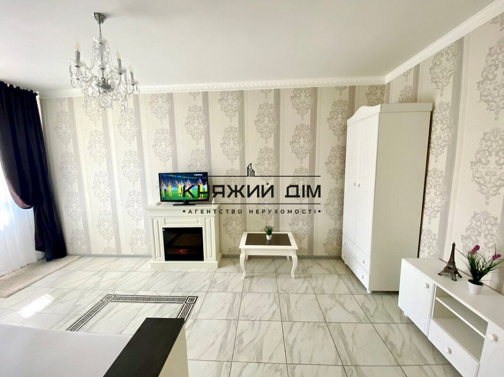 Оренда Квартира 1-кімнатна, 12/16 поверх на Ломоносова ул./Юлії Здановської Київ - фото 2