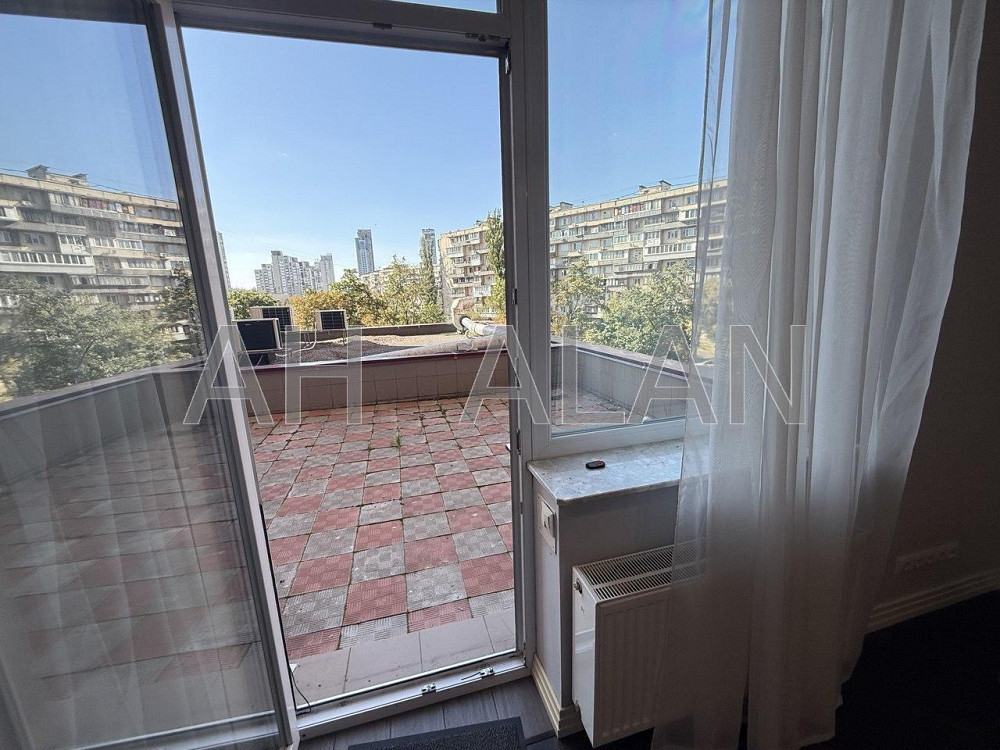 Оренда Будинок 4-кімнатний на Тичини Павла пр-т, 18Б Київ - фото 12