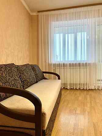 Оренда Квартира 1-кімнатна, 18/25 поверх на Срибнокильская ул., 12 Kiev