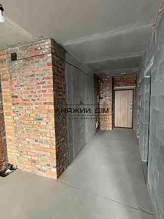 Продаж Квартира 1-кімнатна, 22/23 поверх на вул. Всеволода Змієнка Киев