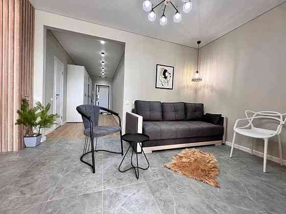 Продаж Квартира 1-кімнатна, 10/25 поверх на Драгоманова, 2А Київ