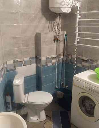 Продаж Квартира 3-кімнатна, 24/24 поверх на Юлії Здановської вул. (Михайла Ломоносова), 85а Київ