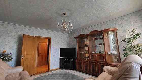 Оренда Квартира 3-кімнатна, 6/13 поверх на Антоновича ул. (Горького), 112 Kiev